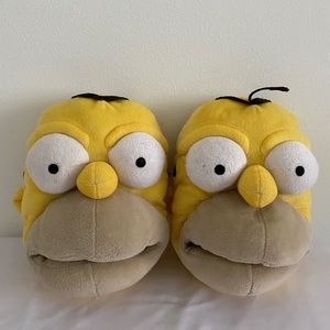 The simpsons house slippers size 7-8